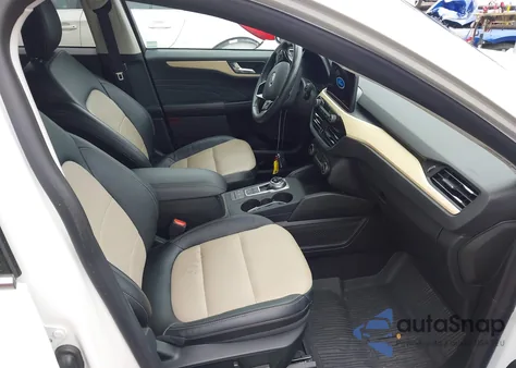 2022 Ford Escape Titanium Hybrid from USA, damaged, VIN 1FMCU9DZ0NUA38399